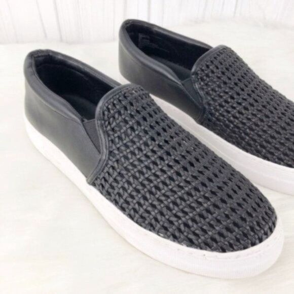 STEVE MADDEN Gradual Leather Platform Sneakers - Picture 2 of 6